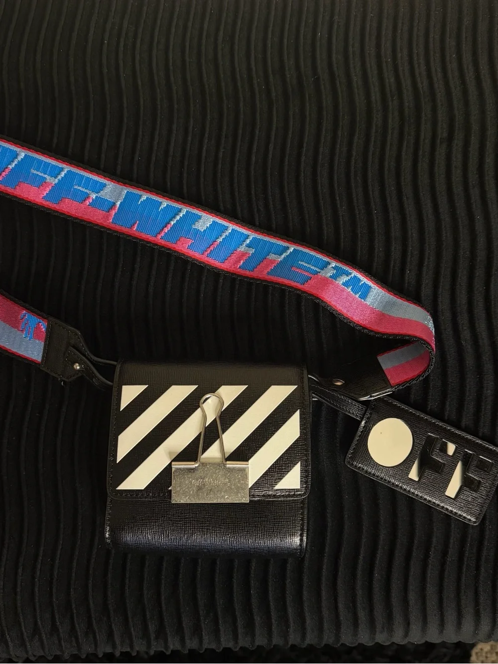 Off-White sleek off